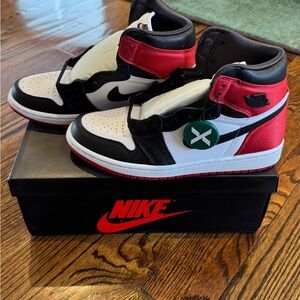 Nike Air Jordan 1 High OG Black Red White Sneakers